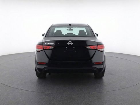 Used 2025 Nissan Sentra SV FWD image 7