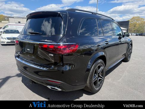 Certified 2025 Mercedes-Benz GLS 450 4MATIC image 8