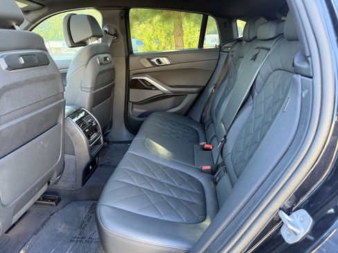 Used 2024 BMW X6 xDrive40i image 40