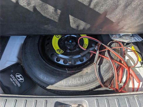 Used 2016 Hyundai Tucson SE image 34