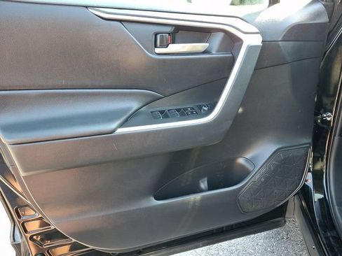 Used 2024 Toyota RAV4 XLE FWD image 13