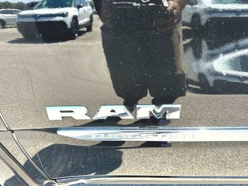 Used 2025 RAM 1500 Tungsten AWD/4WD image 33