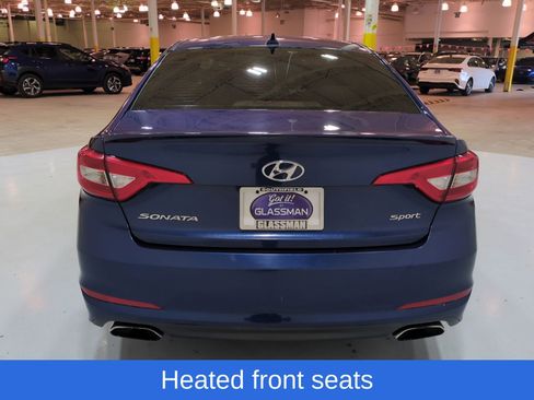 Used 2015 Hyundai Sonata FWD image 4