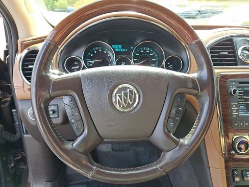 Used 2017 Buick Enclave Leather image 21