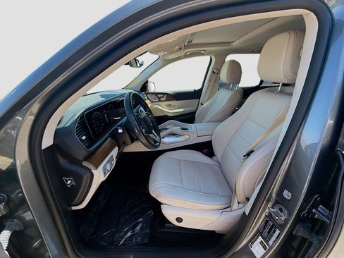 Used 2021 Mercedes-Benz GLE 350 4MATIC w/ Premium Package image 19