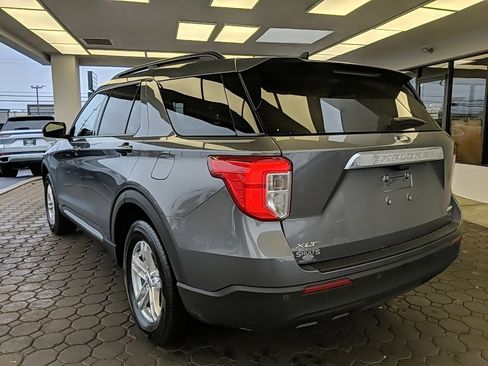 Certified 2023 Ford Explorer XLT image 11
