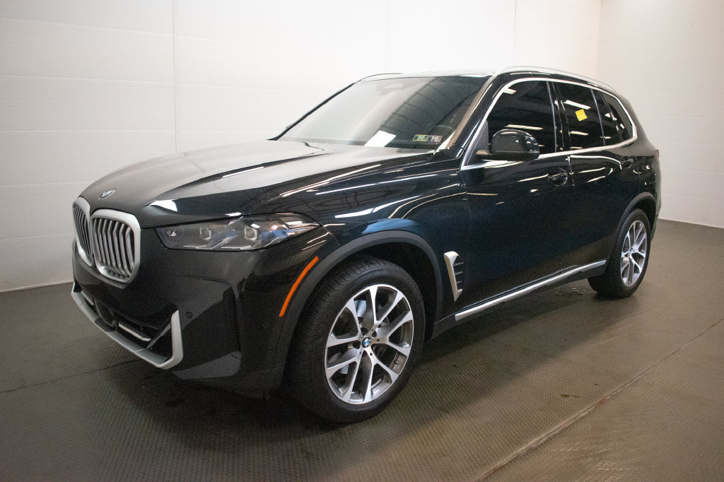 Used 2024 BMW X5 xDrive40i w/ Premium Package AWD/4WD image 8