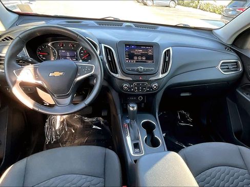 Certified 2021 Chevrolet Equinox LT image 14