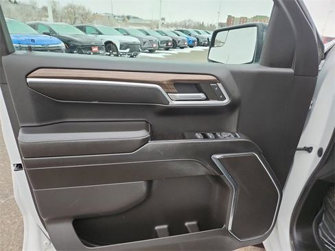 Certified 2023 Chevrolet Silverado 1500 RST image 21