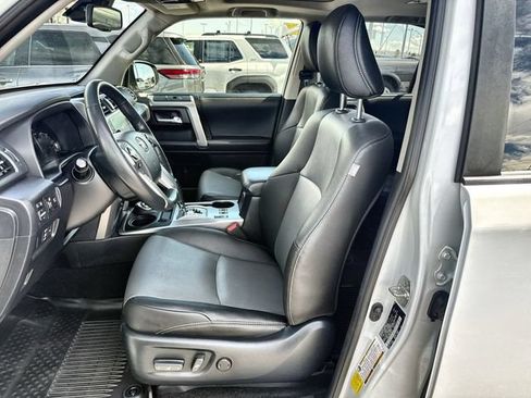Used 2024 Toyota 4Runner SR5 Premium w/ Moonroof Package AWD/4WD image 11
