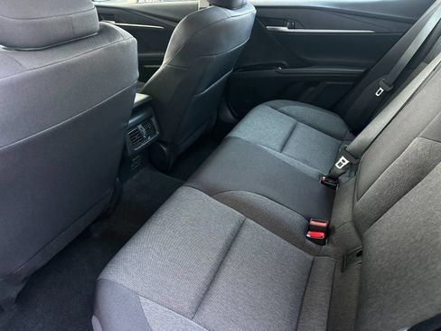 Used 2025 Toyota Camry LE FWD image 11