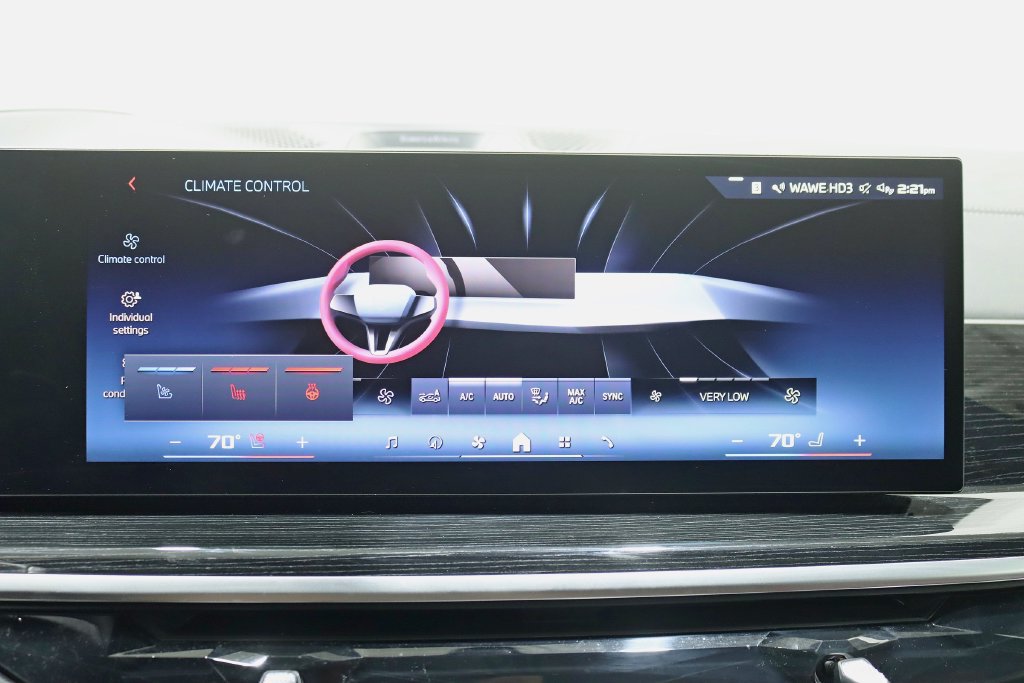 Used 2026 BMW X6 M60i w/ Executive Package AWD/4WD image 26