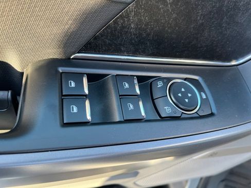 New 2025 Ford F150 Lightning Flash image 14