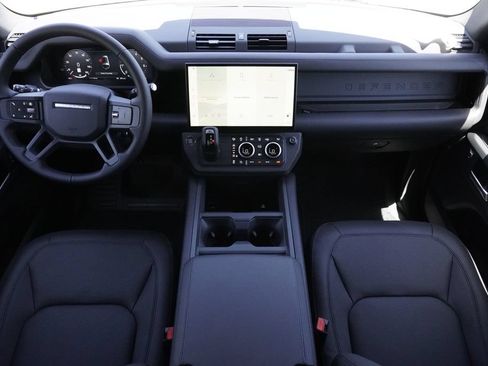 New 2026 Land Rover Defender 130 X-Dynamic SE AWD/4WD image 9