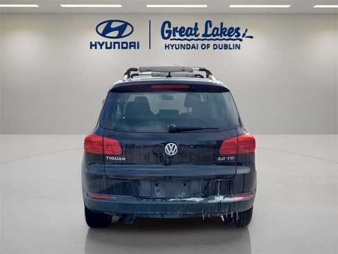 Used 2015 Volkswagen Tiguan SE image 4