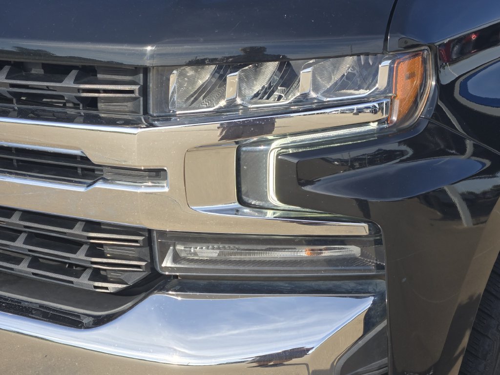 Used 2021 Chevrolet Silverado 1500 LT AWD/4WD image 31
