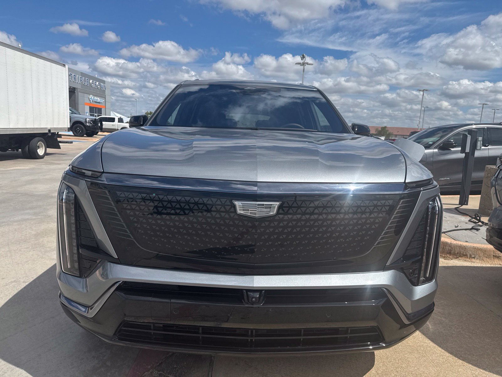 Used 2026 Cadillac Vistiq Sport w/ LPO, Floor Liner Package AWD/4WD image 7