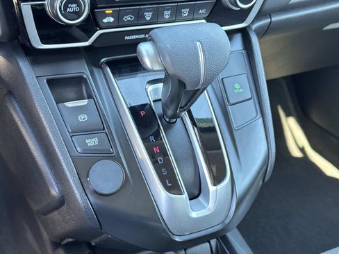Used 2018 Honda CR-V LX image 15