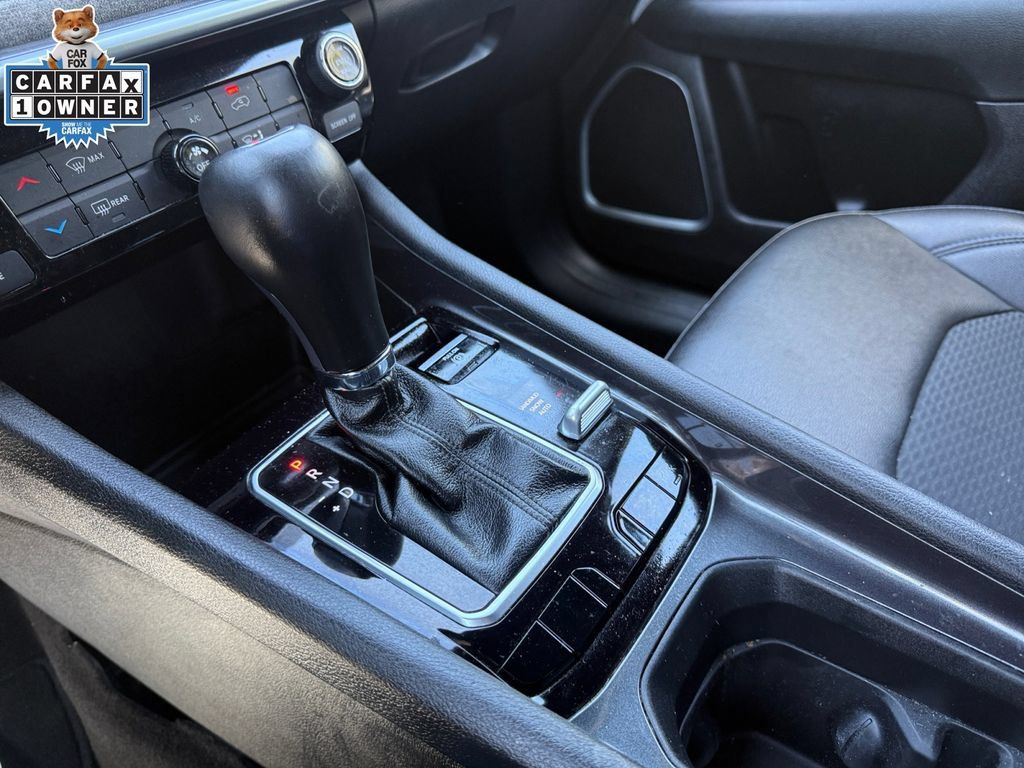 Used 2025 Jeep Compass Latitude AWD/4WD image 11