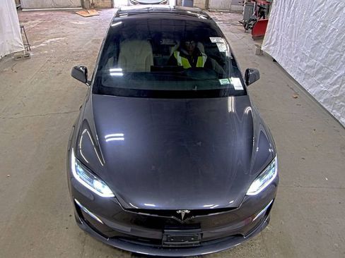 Used 2024 Tesla Model X Plaid AWD/4WD image 15