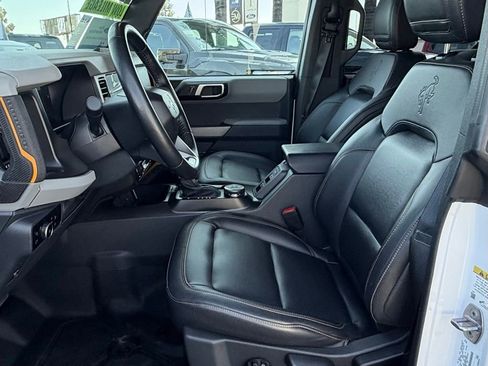 Certified 2023 Ford Bronco Badlands AWD/4WD image 15