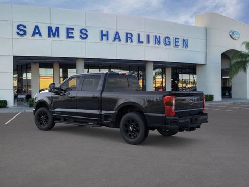 New 2026 Ford F250 Lariat w/ Black Appearance Package image 4