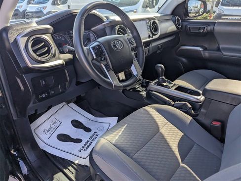 Used 2022 Toyota Tacoma SR5 image 22