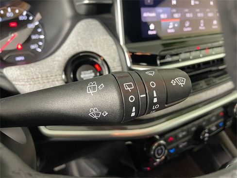 Used 2023 Jeep Compass Latitude w/ Sun and Sound Group image 12