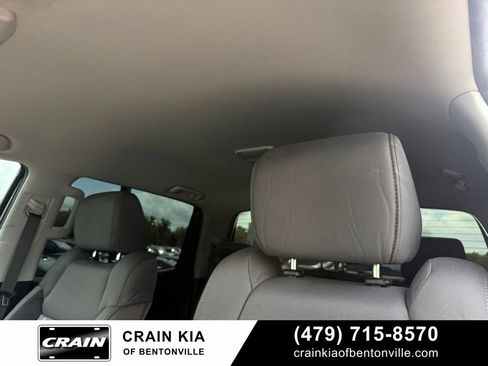 Used 2019 Toyota Tundra SR5 w/ SR5 Upgrade Package AWD/4WD image 22