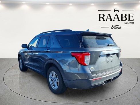 Used 2020 Ford Explorer XLT w/ Class III Trailer Tow Package image 12