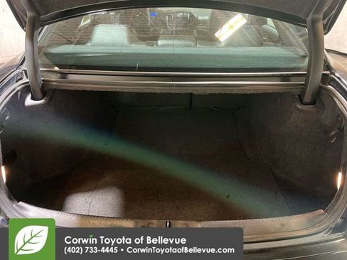 Used 2019 Chrysler 300 S image 16