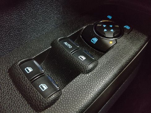 Used 2020 Ford EcoSport SE w/ SE Convenience Package FWD image 27