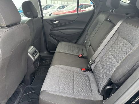 Used 2024 Chevrolet Equinox LT image 32