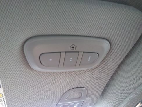 Used 2022 Jeep Compass Latitude image 27