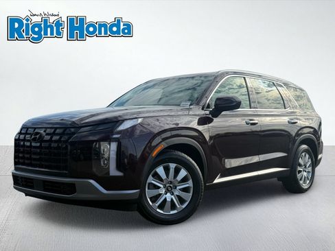 Used 2025 Hyundai Palisade SEL FWD image 2