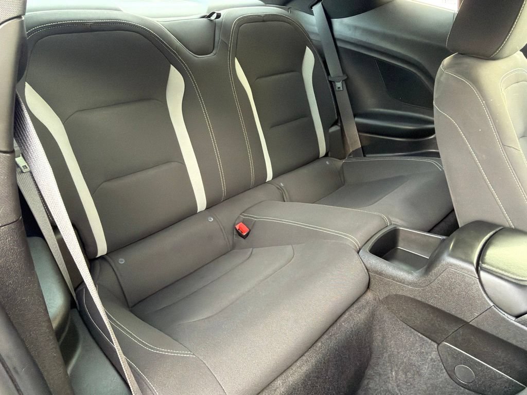 Used 2022 Chevrolet Camaro LT w/ Technology Package RWD image 13