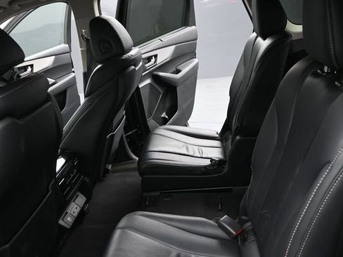 Used 2023 Acura MDX Technology image 16