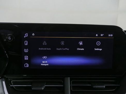 Used 2025 Chevrolet Trax LT w/ Driver Confidence Package image 21