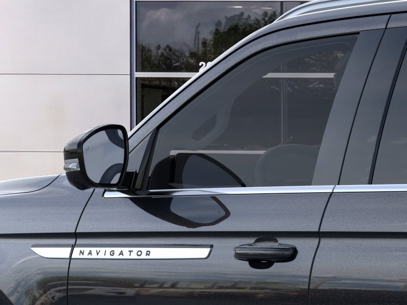 New 2026 Lincoln Navigator Premiere AWD/4WD image 20