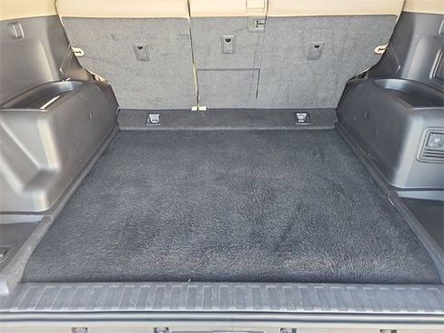 Used 2022 Toyota 4Runner SR5 Premium image 26