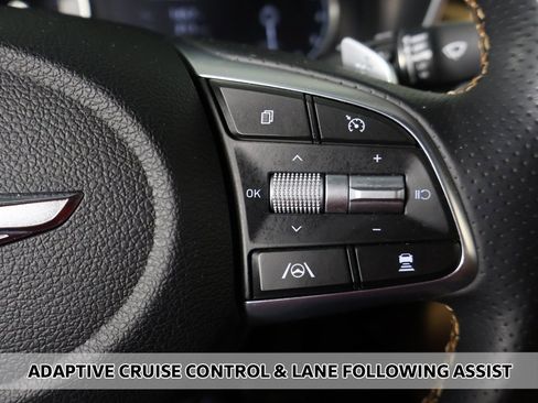 Used 2022 Genesis G70 2.0T w/ Prestige Package image 6