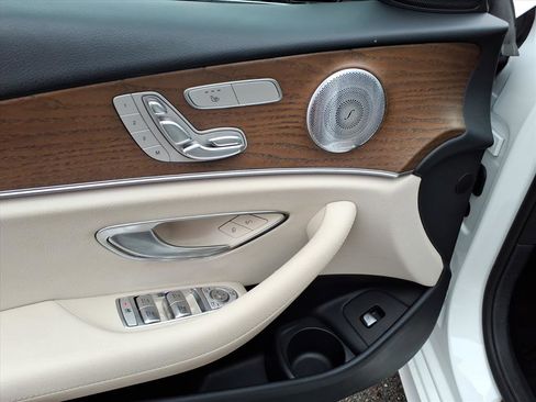 Used 2021 Mercedes-Benz E 350 4MATIC Sedan image 14