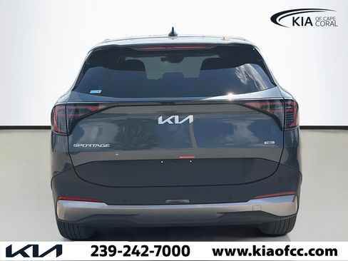New 2026 Kia Sportage S image 4