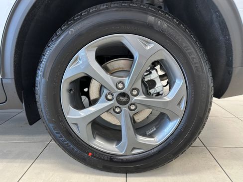 New 2026 Ford Escape ST-Line w/ Tech Pack #1 image 32