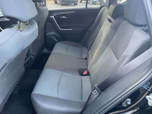 Used 2025 Toyota RAV4 XLE image 22