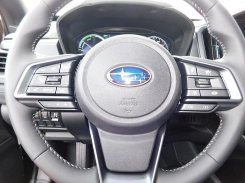 Certified 2025 Subaru Forester Limited w/ Popular Package AWD/4WD image 30