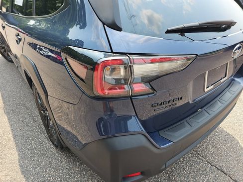 Used 2023 Subaru Outback Onyx Edition AWD/4WD image 29