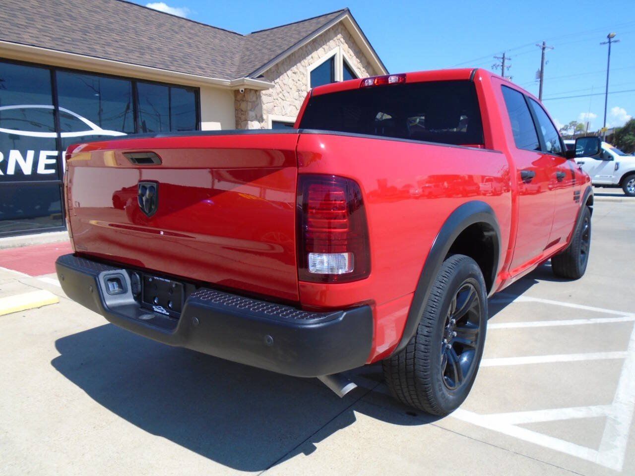 Used 2024 RAM 1500 Warlock RWD image 7