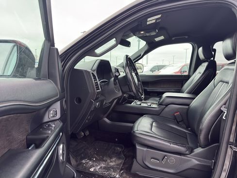 Used 2019 Ford Expedition Max Limited w/ Driver Assistance Package image 12