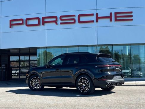 New 2026 Porsche Cayenne S AWD/4WD image 3